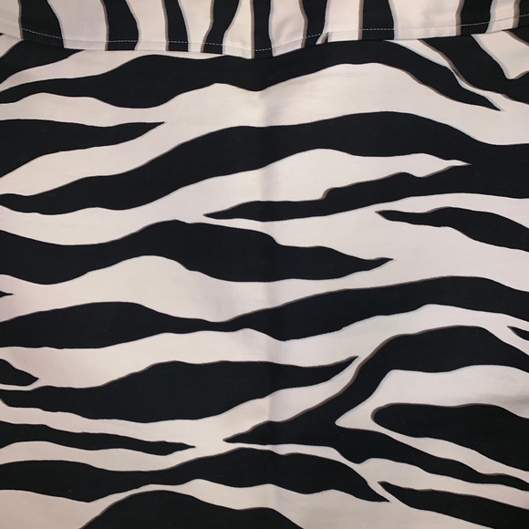🍁🍂Merona Women’s Zebra Print Pencil Skirt - Picture 3 of 6